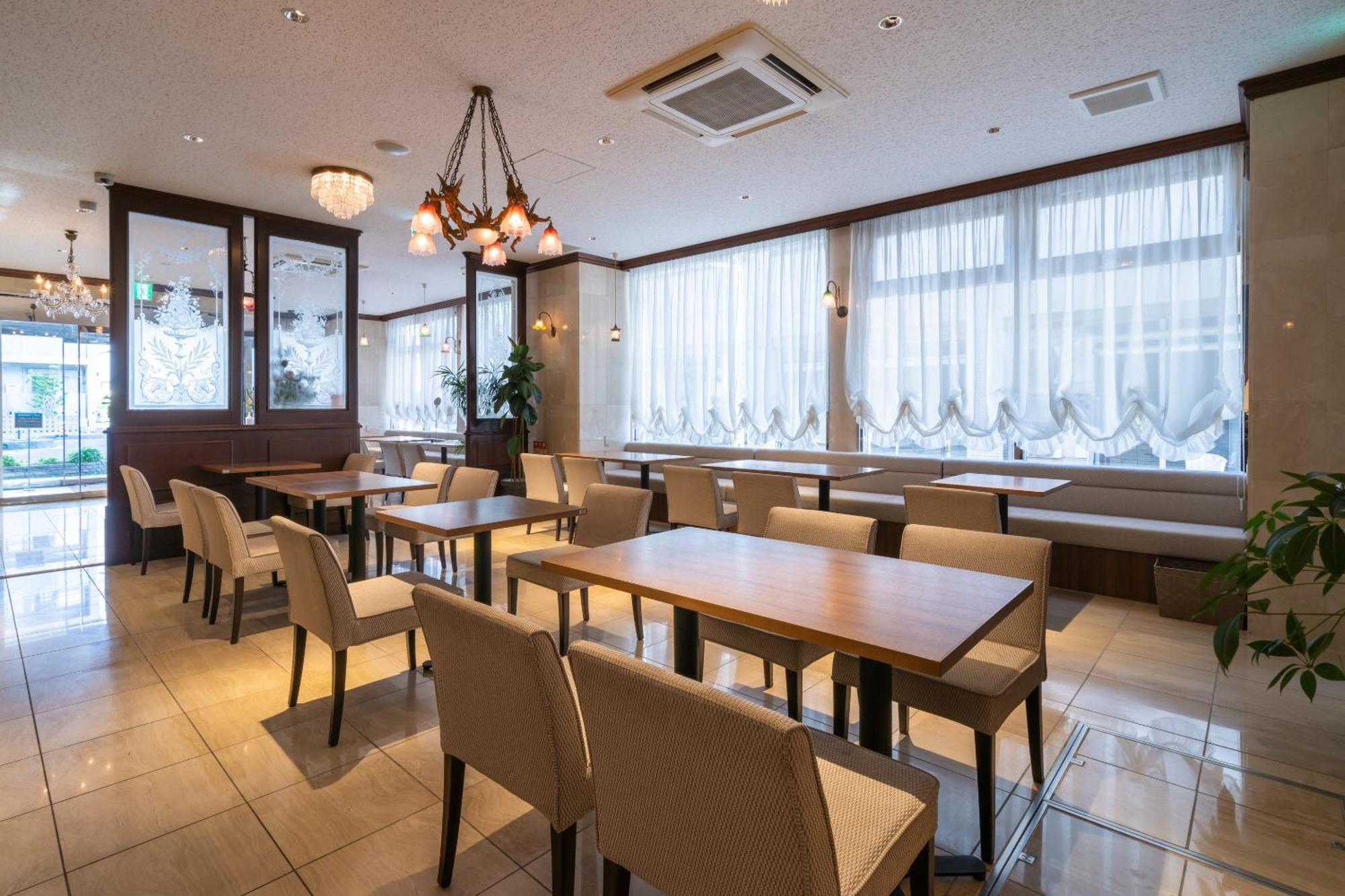 Hotel Katsuyama Premiere Matsuyama  Buitenkant foto